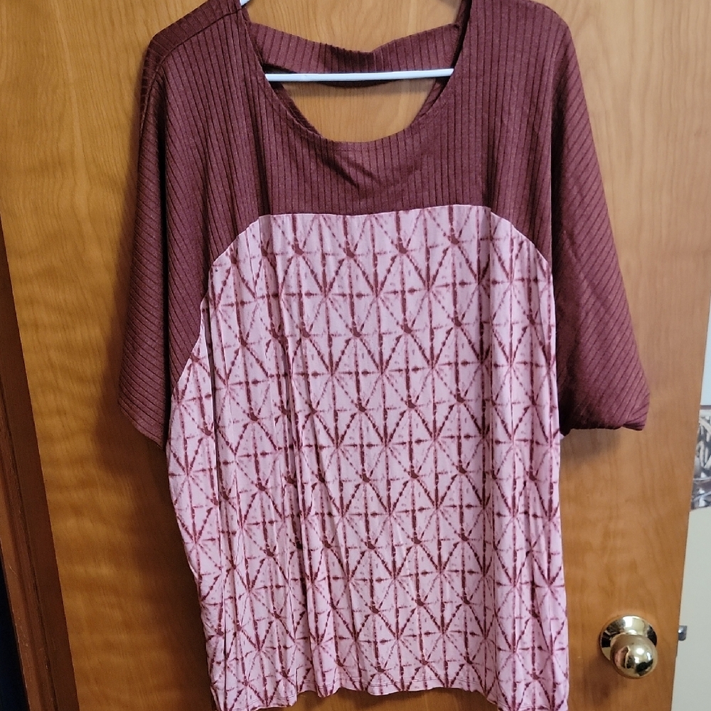 Elegant Burgundy and Pink Geometric Blouse